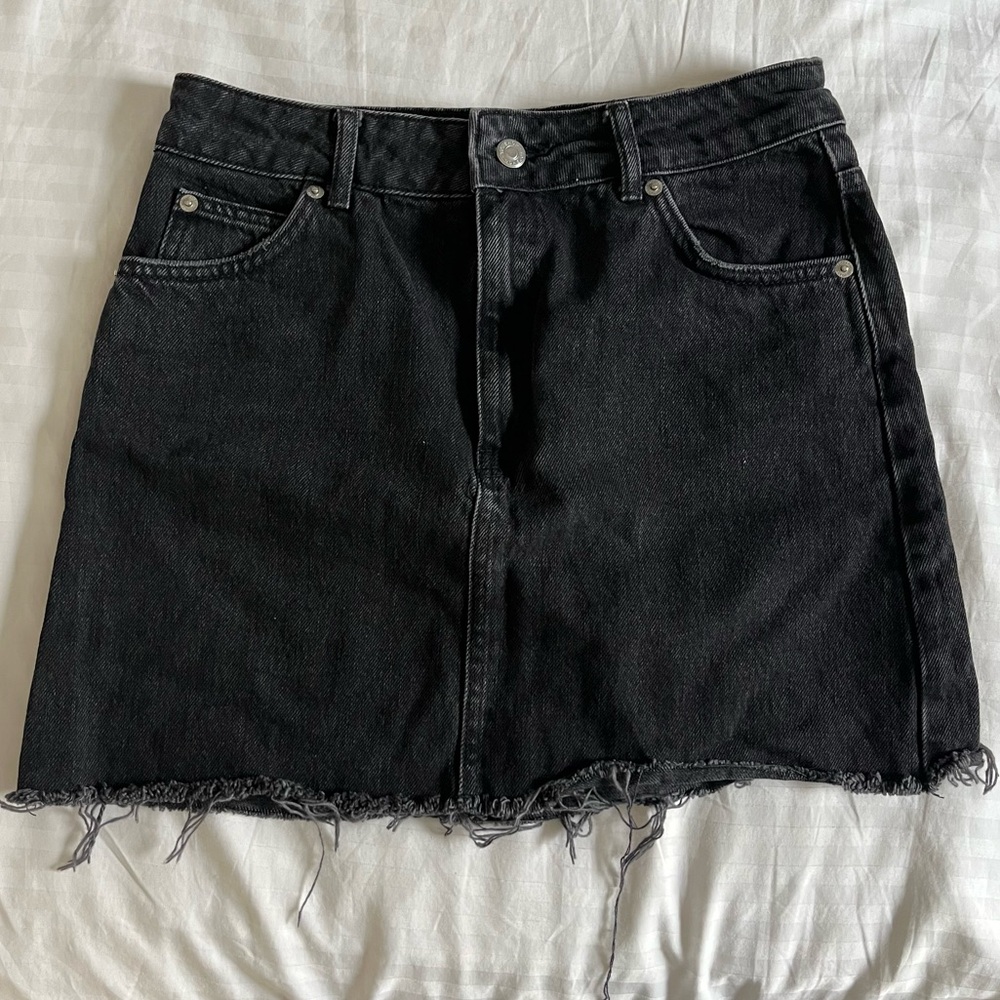 TOPSHOP Moto Black Jean Skirt